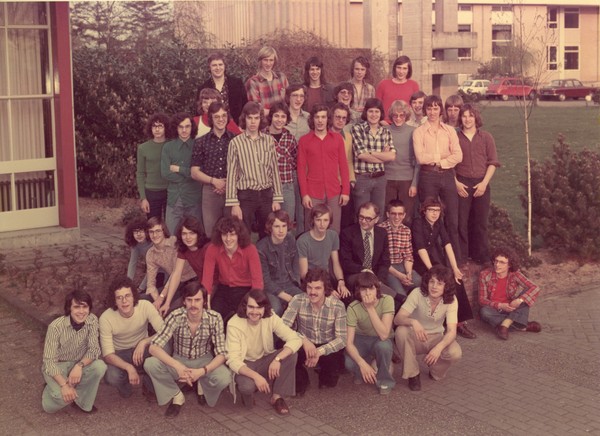 groepsfoto_1975_mei_internaat_bisschoppelijk_college_roermond