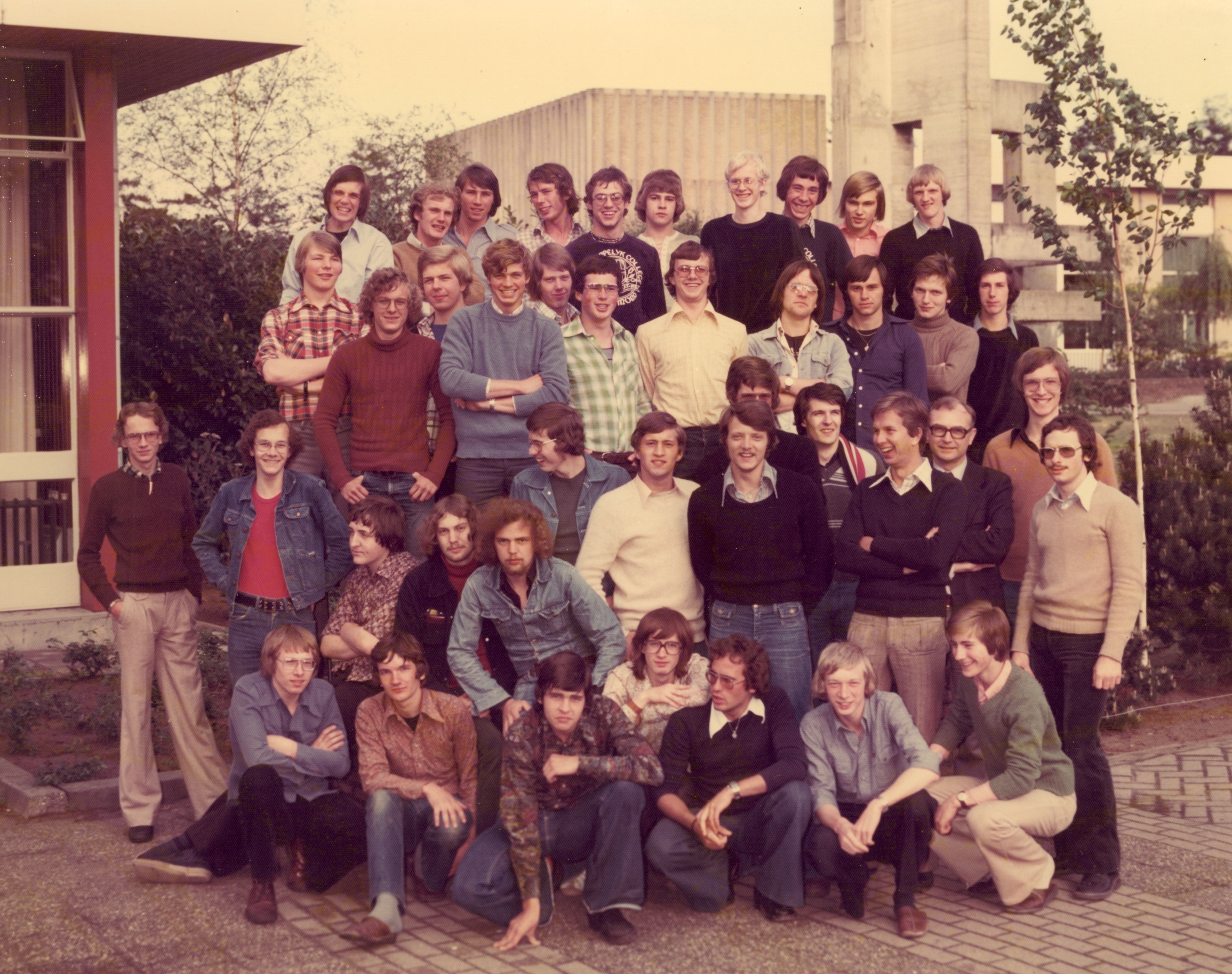 groepsfoto_1976_mei.jpg